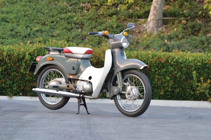 kawasaki, honda super cub, super cub, bebek klasik, Kawasaki M5 Pet, Ternyata Kawasaki Juga Punya Bebek Klasik ala Super Cub, Tenaganya Cocok Diadu