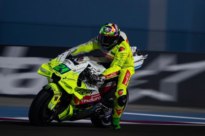 MotoGP, Marc Marquez, motogp qatar, pertamina enduro, franco morbidelli, pecco bagnaia, Libas Bagnaia dan Marquez, Morbidelli Terkencang di Hari Pertama MotoGP Qatar 2025