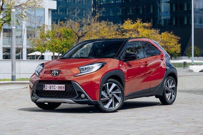 toyota, mobil baru, eropa, Toyota Aygo X, Suzuki Fronx, Bukan Raize, Mobil Toyota Ini Bakal Sapa Fronx Kalau Rilis di Eropa