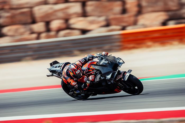 MotoGP, Marc Marquez, Maverick Vinales, motogp aragon, tes aragon, Hasil Tes Aragon, Maverick Vinales Bikin Rekor Lap Baru Kalahkan Pole Lap Marc Marquez