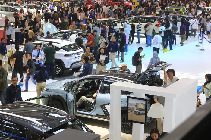 mobil baru, giias, suzuki indomobil sales, Harold Donnel, Suzuki Finance Indonesia (SFI), Lengkap,  Ini DP dan Angsuran Seluruh Model Suzuki di GIIAS 2025