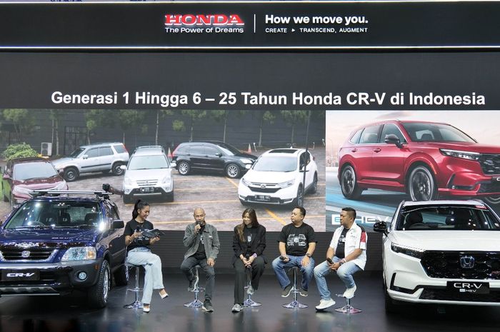 honda cr-v, cr-v, talkshow, GIIAS 2025, peringatan 25 tahun CR-V di Indonesia, Rayakan Kehadiran 25 Tahun CR-V di Indonesia, Honda Adakan Talkshow di GIIAS 2025