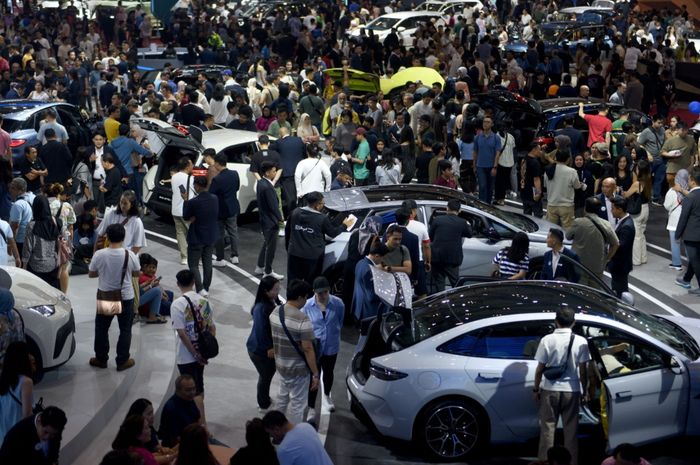gaikindo, mobil listrik, impor mobil, Guyuran Insentif Habis, Harga Mobil Listrik Impor Naik?