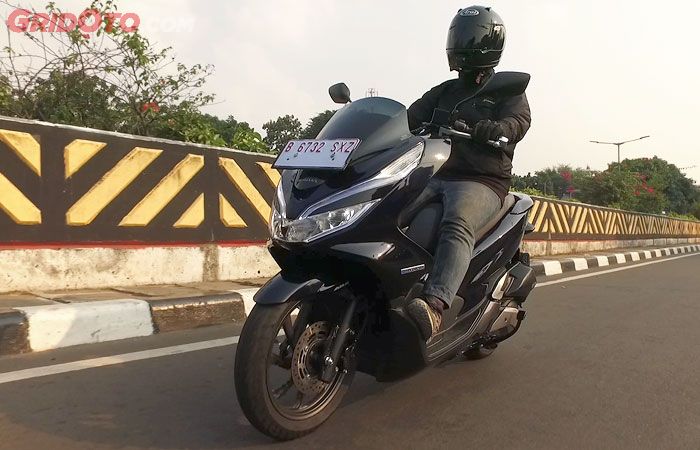 honda, PCX Hybrid, RI Matic Shop & Service, PCX Hybrid Bekas, Masih Ingat Honda PCX Hybrid? Harga Bekasnya Sudah Semurah Ini