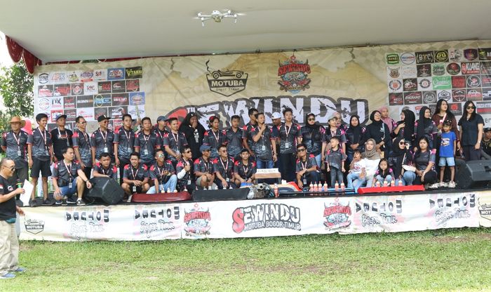 mobil tua, komunitas mobil, komunitas otomotif, Motuba Bogor Timur, Anniversary ke-8 Motuba Bogor Timur, Mobil Tua Bahagia Bikin Heboh