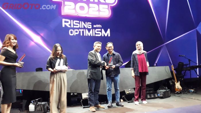 tabloid otomotif, otomotif award, Otomotif award 2025, OTOMOTIF Award 2025 Jadi Penyemangat Dunia Otomotif, Memacu Agar Terus Tumbuh Bersama