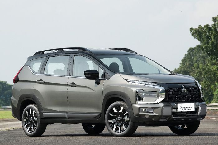 xpander, Xpander baru, Xpander Cross, Mitsubishi Xpander Cross, MPV Crossover, Xpander Cross Punya Warna Spesial Yang Harganya Lebih Mahal Rp 5 Juta!