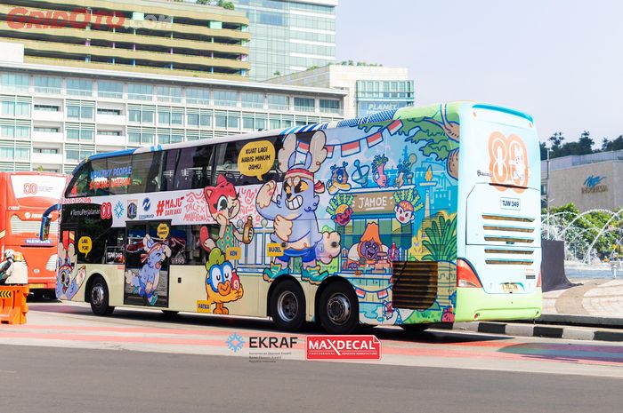 transjakarta, kemenparekraf, maxdecal, Maxdecal Ubah Transjakarta Jadi Galeri Seni Berjalan, Dorong Kreatifitas di Hari Kemerdekaan