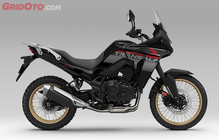 moge honda, Moge adventure, PT Astra Honda Motor (AHM), Honda XL750 Transalp, Harga Honda XL750 TRANSALP, Teknologi PCX 160 RoadSync Ternyata Disematkan pada Moge Adventure Ini