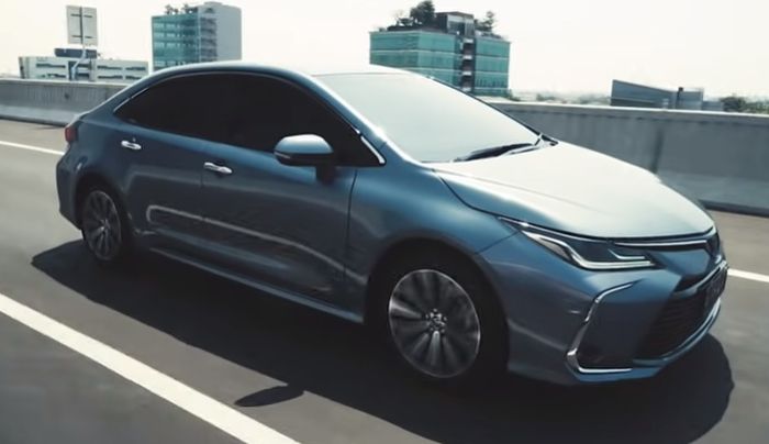 mobil, sedan, Auto Shanghai 2025, Sepi Peminat, Desainer Mobil GWM Ramalkan Nasib Sedan di Masa Depan