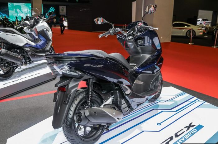 honda, baterai lithium ion, PCX Hybrid, RI Matic Shop & Service, Tergolong Barang Ghoib, Baterai Lithium Honda PCX Hybrid Tembus Segini