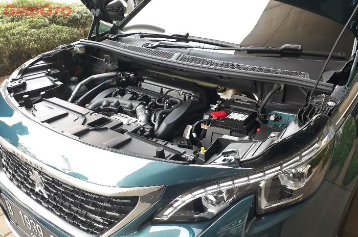 perawatan, gemuk, engsel, kap mesin, pengunci, Biar Enggak Macet, Begini Cara Merawat Kunci Kap Mesin Mobil
