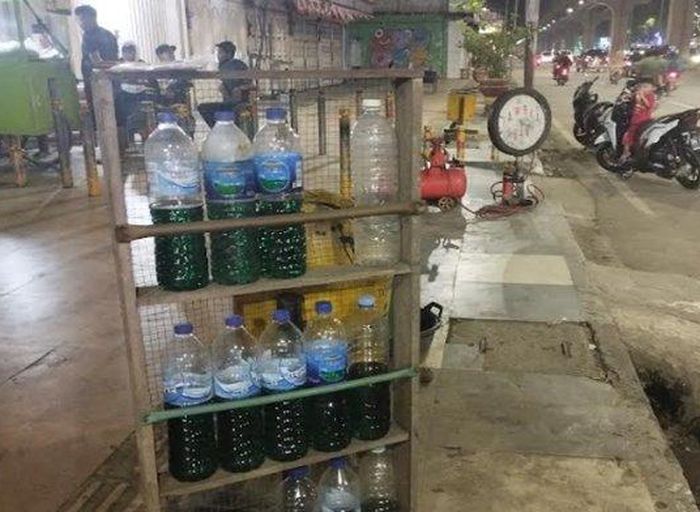 motor bekas, suzuki thunder, suzuki thunder 125, penjual bensin eceran, motor bekas suzuki thunder 125, Ini Sebabnya Motor Bekas Suzuki Thunder 125 Jadi Favorit Penjual Bensin Eceran
