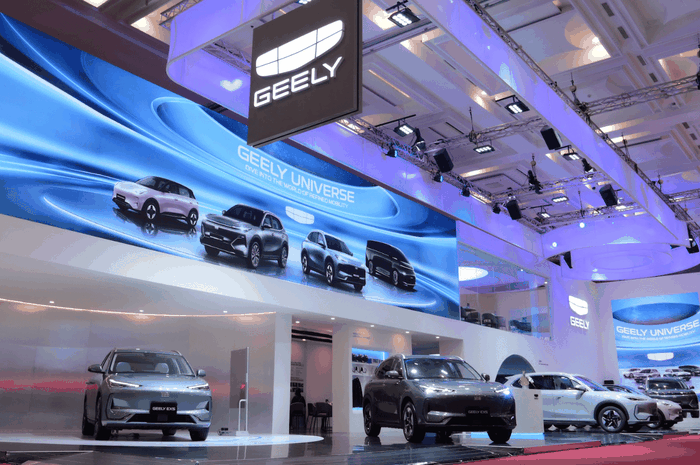Geely, GIIAS 2025, Geely EX5, Geely Auto Indonesia, Perdana Tampil di GIIAS, Segini Total SPK yang Berhasil Diraup Geely