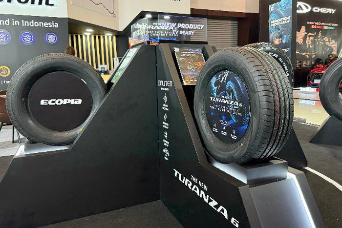 ban bridgestone, harga ban bridgestone, ban innova zenix, ban innova zenix hybrid, Roda Kencana Ban, Daftar Harga Ban Bridgestone Innova Zenix, Mau Tipe Irit, Touring hingga Semi Offroad Ada