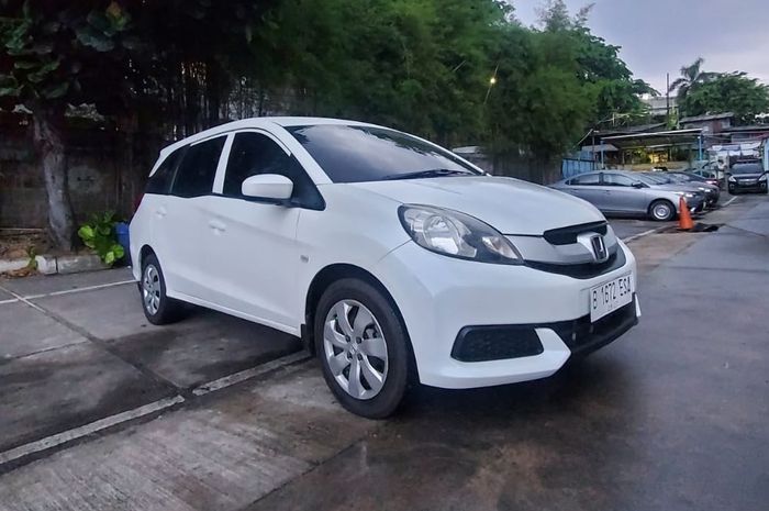 honda mobilio, Honda Mobilio bekas, mobilio bekas, mobil bekas mobilio, harga mobil bekas mobilio, Harganya Bikin Ngiler Honda Mobilio Bekas Pajak Hidup Dijual Segini