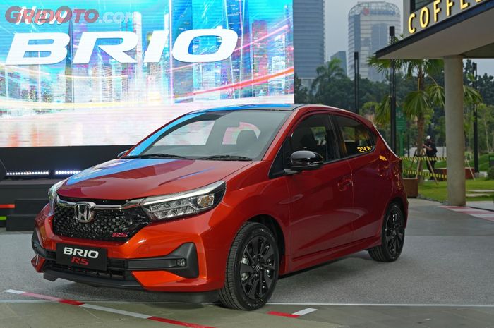 harga, kaca, honda brio, pemasangan, karet pelipit, Darajat Karet, Karet Pelipit Kaca Honda Brio Mulai Rusak, Segini Biaya Gantinya