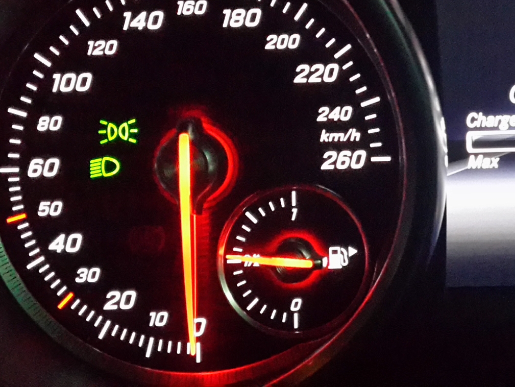fuel pump, isi bbm, fuel pump mobil, isi bbm sedikit, Banyak Pengemudi Tak Sadar, Kebiasaan Isi Bensin Sedikit Mengancam Komponen Ini