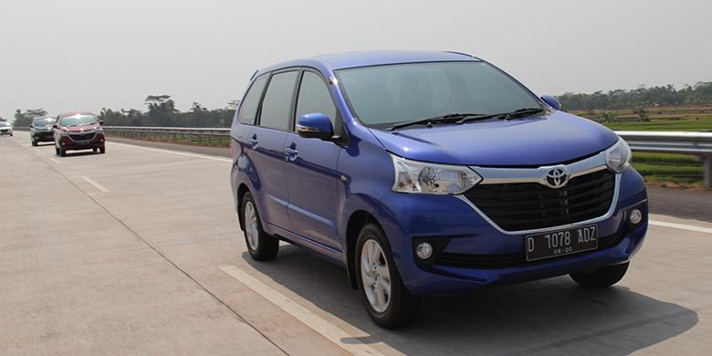 mudik lebaran, rental toyota avanza, sewa toyota avanza, Tarif Rental Avanza, Rental Mobil Lebaran, Tarif Rental Toyota Avanza di Mudik Lebaran Beda, Wajib Paketan Mulai Harga Segini