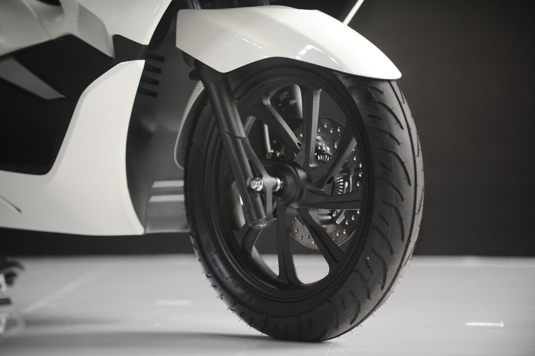 pelek, motor bekas, cat pelek, cara merawat pelek, cara merawat pelek motor, cara merawat cat pelek, Begini Cara Merawat Cat Pelek Di Motor Bekas Agar Tak Cepat Kusam