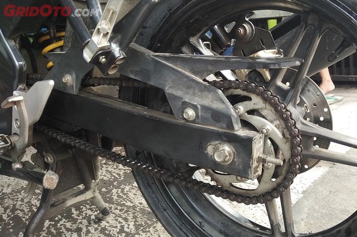 motor bekas, gir motor, ganti gir motor, cara ganti gir motor, panduan ganti gir motor, Sebelum Turing Lebaran, Ini Panduan Ganti Ukuran Gir Motor Bekas