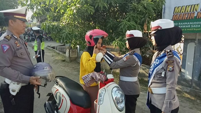 standar nasional indonesia, helm sni, syarat helm SNI, Syarat Mutu Material Helm SNI, Syarat Konstruksi Helm SNI, Selalu Diincar Saat Razia Operasi Polisi, Ini Syarat Mutu dan Konstruksi Helm Layak SNI