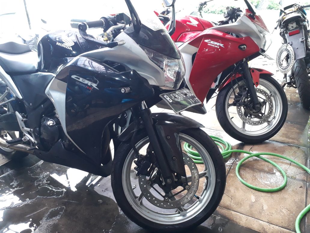 honda, cbr250r, VPM Garage, cbr250r bekas, Sulit Dipercaya, Harga Motor Sport 250 cc Ini Enggak Sampai Rp 15 Juta