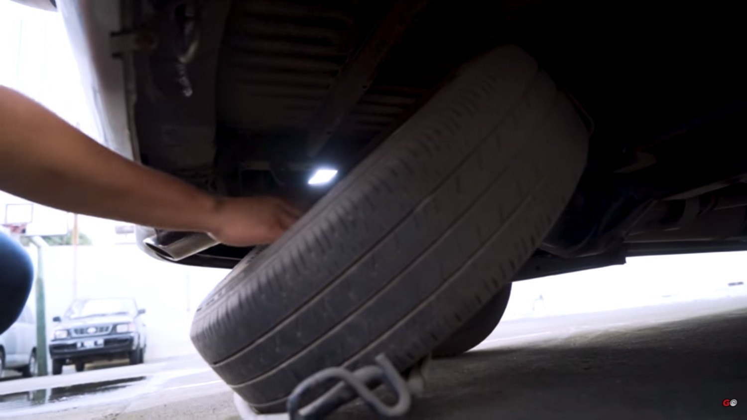 kunci, pengecekan, ban serep, bengkel, filter kabin, dipstick, Enggak Harus ke Bengkel Mobil, Pengecekan Ini Bisa Dilakukan Sendiri