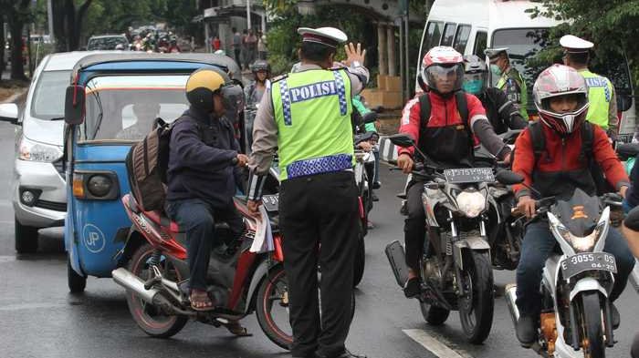 tilang, uang damai, tilang elektronik, korlantas polri, Tilang ETLE, Uang Damai di Jalan Saat Tilang Bakal Punah, Korlantas Polri Sudah Siapkan Caranya