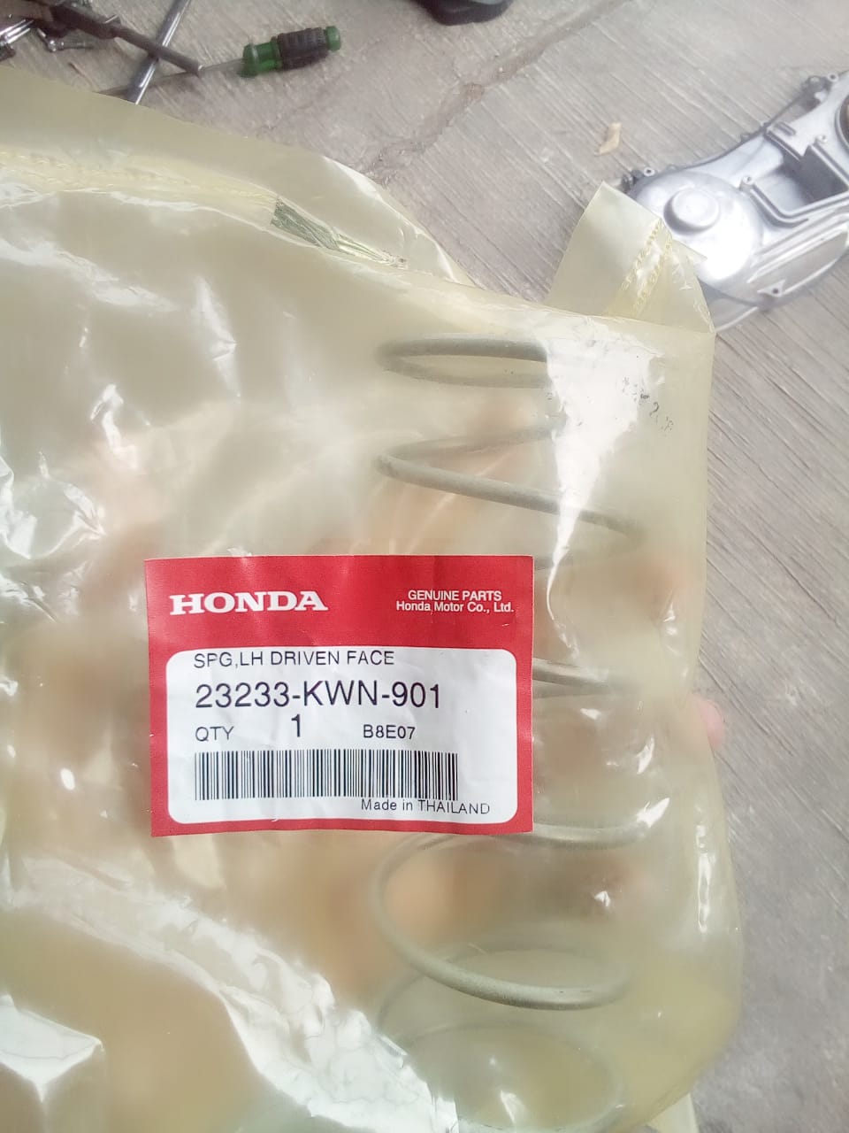 motor matic, per cvt, Per CVT Yamaha Lexi, per cvt motor matic, panduan ganti per cvt, panduan ganti per cvt motor matic, panduan ganti per cvt yamaha lexi, Ini Panduan Ganti Per CVT Aftermarket Motor Matic Yamaha Lexi
