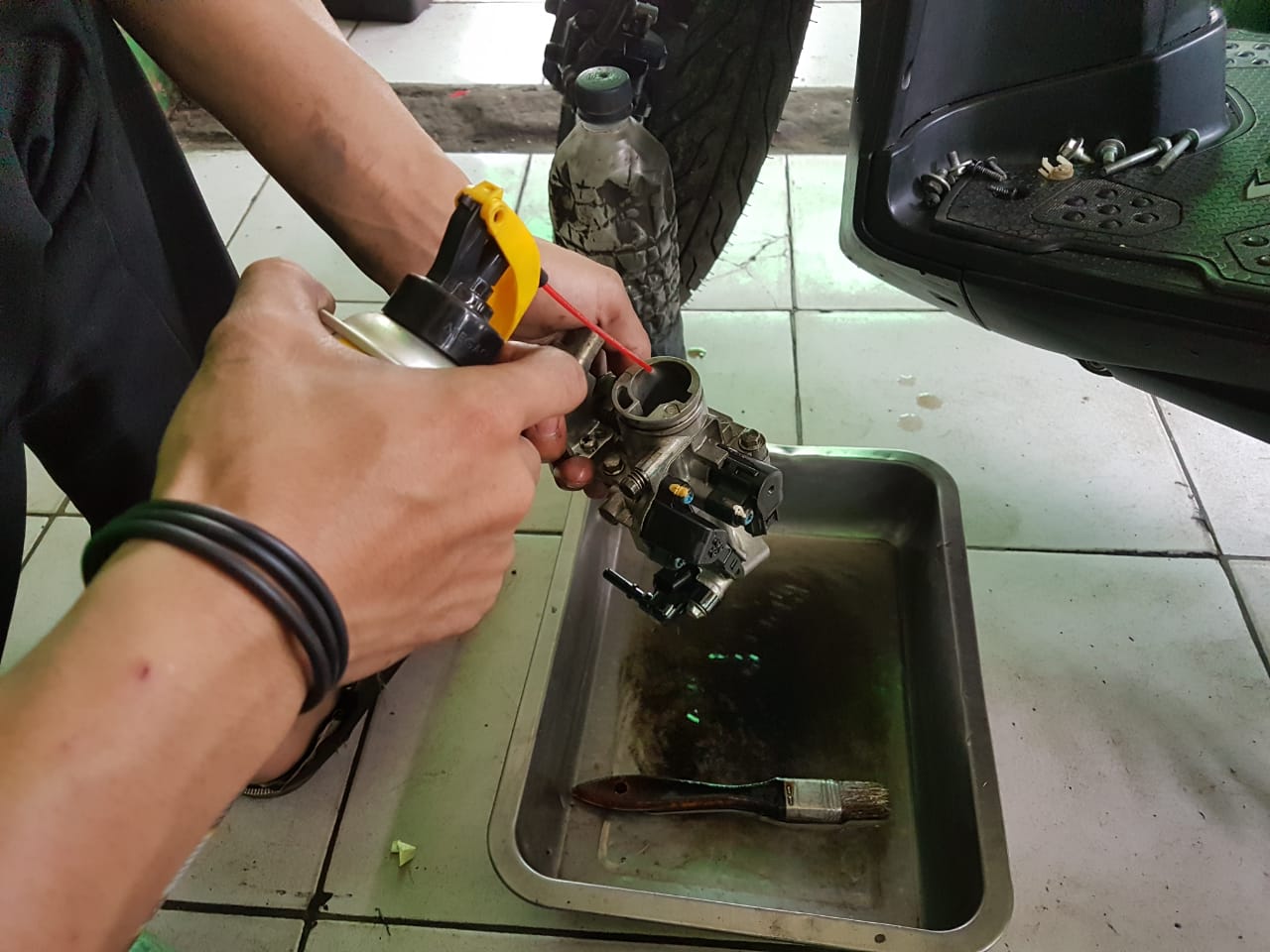 motor bekas, throttle bodi, Cara Bersihkan Throttle Body, throttle bodi motor, cara bersihkan throttle body motor, Begini Cara Cepat dan Aman Bersihkan Throttle Body Motor Bekas Injeksi
