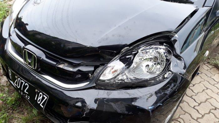 mobil bekas, tips beli mobil bekas, mobkas, mobil bekas tabrakan, mobil bekas tabrak, Mobil Bekas Tabrak Depan, Patut Curiga Kalau Lihat Bagian Mobkas Ini Mulus, Jadi Pertanda Pernah Tabrak Depan