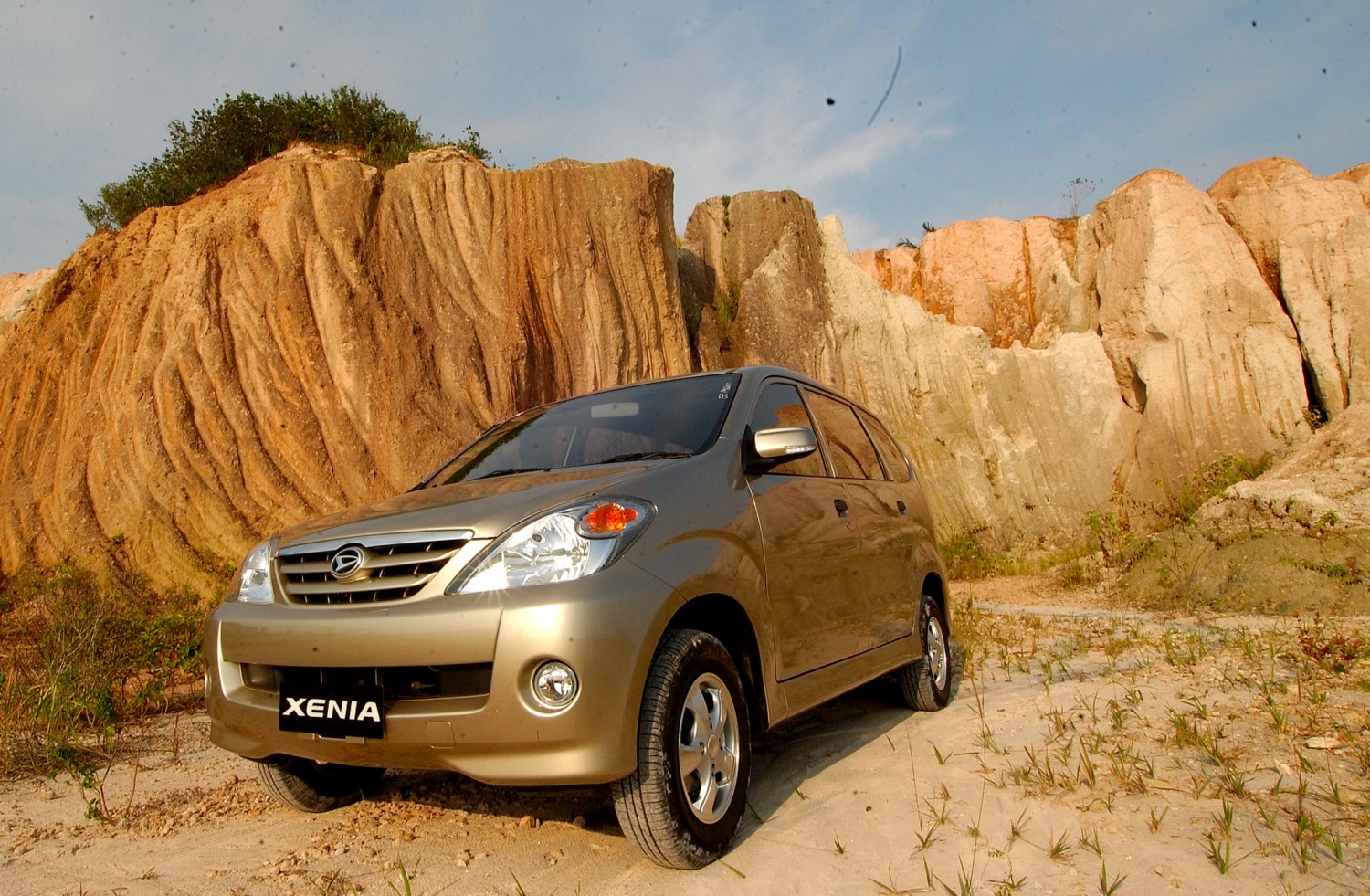 xenia bekas, mobil bekas murah, Daihatsu Xenia Bekas, mobil bekas 60 jutaan, mobil bekas daihatsu xenia, mobil bekas xenia, Harga Mobil Bekas Daihatsu Xenia 2004 Cuma Segini Di Penghujung Tahun