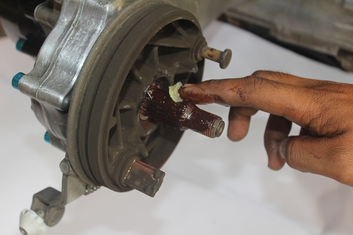 motor matic, as roda, pasca lebaran, as roda motor matic, efek samping malas merawat as roda, efek samping malas merawat as roda motor matic, Ini Efek Samping Malas Merawat As Roda Belakang Motor Matic Pasca Lebaran