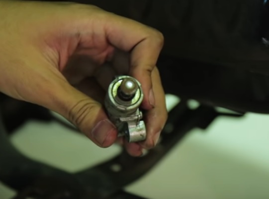 mesin motor, motor bekas, penyebab motor susah nyala, penyebab mesin motor susah nyala, mesin motor susah dinyalakan, kenapa mesin motor susah nyala, Dua Penyebab Mesin Motor Bekas Susah Menyala, Salah Satunya Sepele