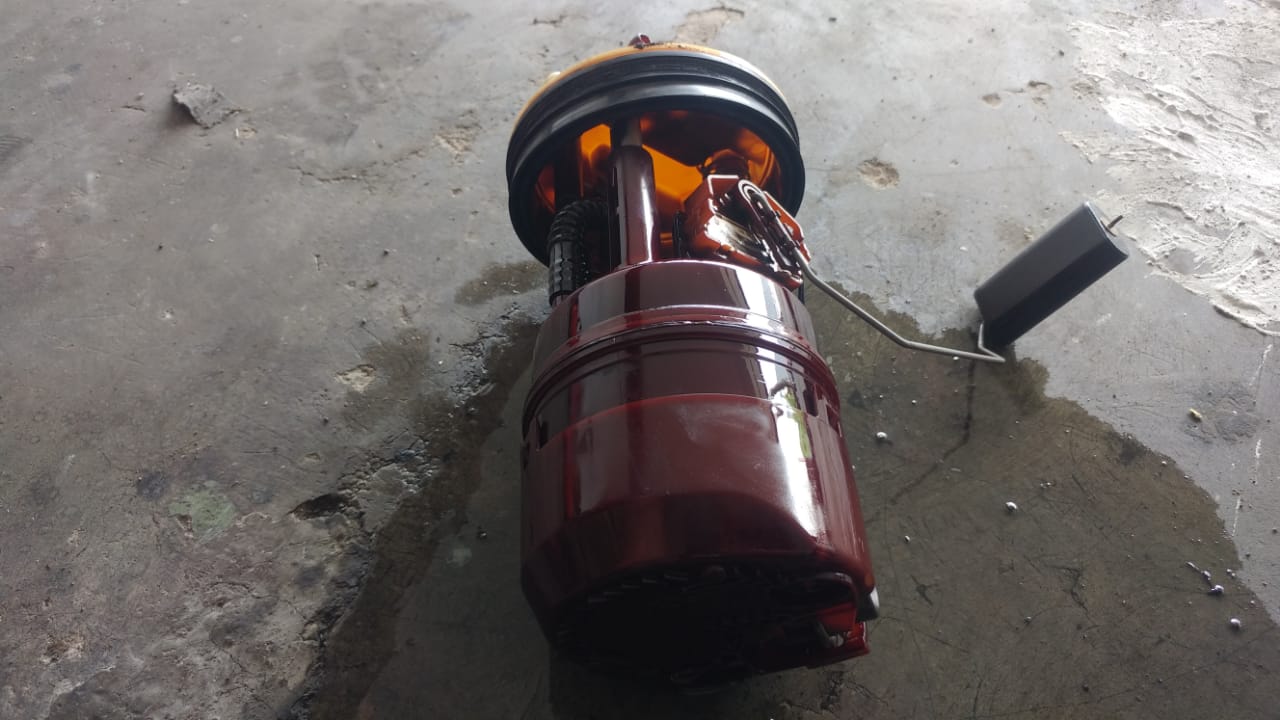 Tangki bensin dibiarkan kosong, tangki berkarat, Fuel Pump Overheat, Isi BBM Mobil, Isi Bensin Mobil, Banyak yang Melakukan, Sering Isi Bensin Mobil Cuma Sedikit, Punya Efek Domino Ini