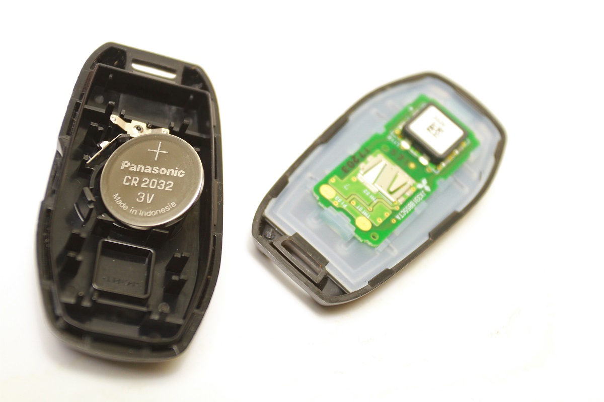 motor bekas, baterai remot keyless, remot keyless, remot keyless motor, jenis baterai remot keyless, Ternyata Baterai Remot Keyless Motor Bekas Ada Dua Jenis, Jangan Salah Beli