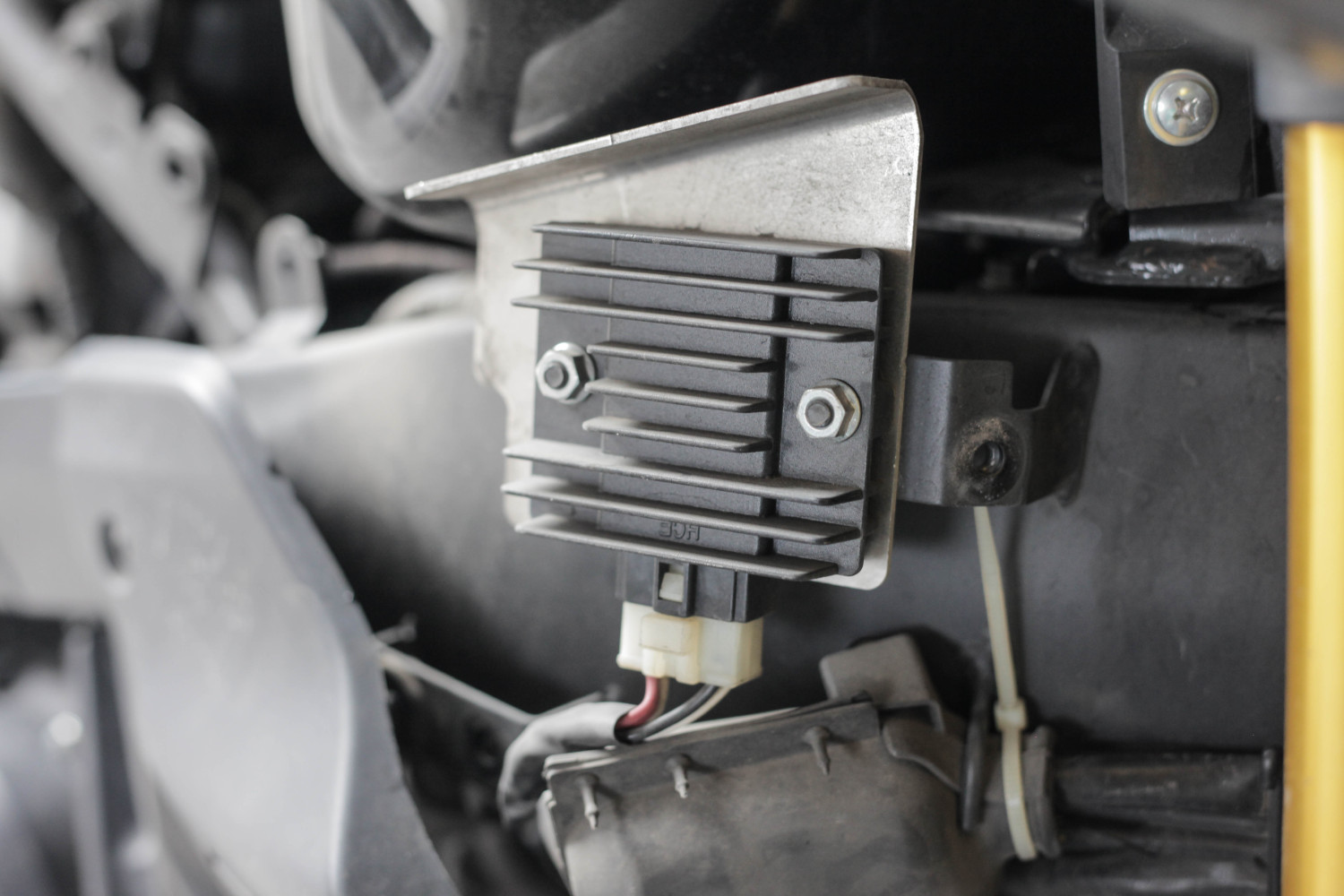 motor bekas, kiprok, kiprok motor, Ciri Kiprok Motor Yang Rusak, ciri kiprok rusak, ciri kiprok motor rusak, Dua Gejala Ini Biasanya Muncul Saat Kiprok Di Motor Bekas Rusak