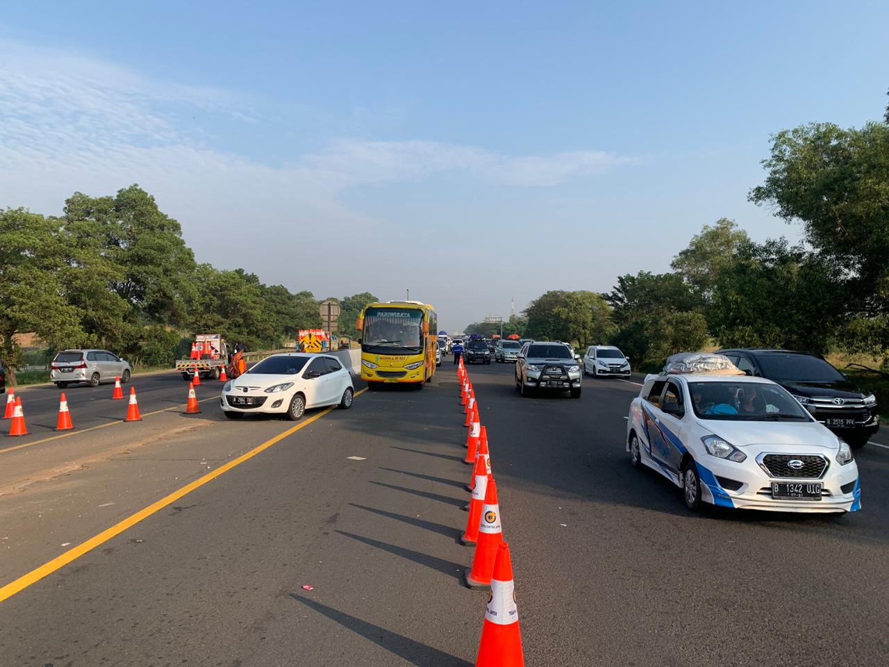 Mudik Lebaran 2026, Arus Mudik 2026, Jadwal One Way 2026, One Way Mudik 2026, Contraflow Mudik 2026, Ganjil Genap Mudik 2026, SKB Lalu Lintas Arus Mudik Lebaran 2026, Berikut Lokasi dan Jadwal One Way Sampai Ganjil Genap
