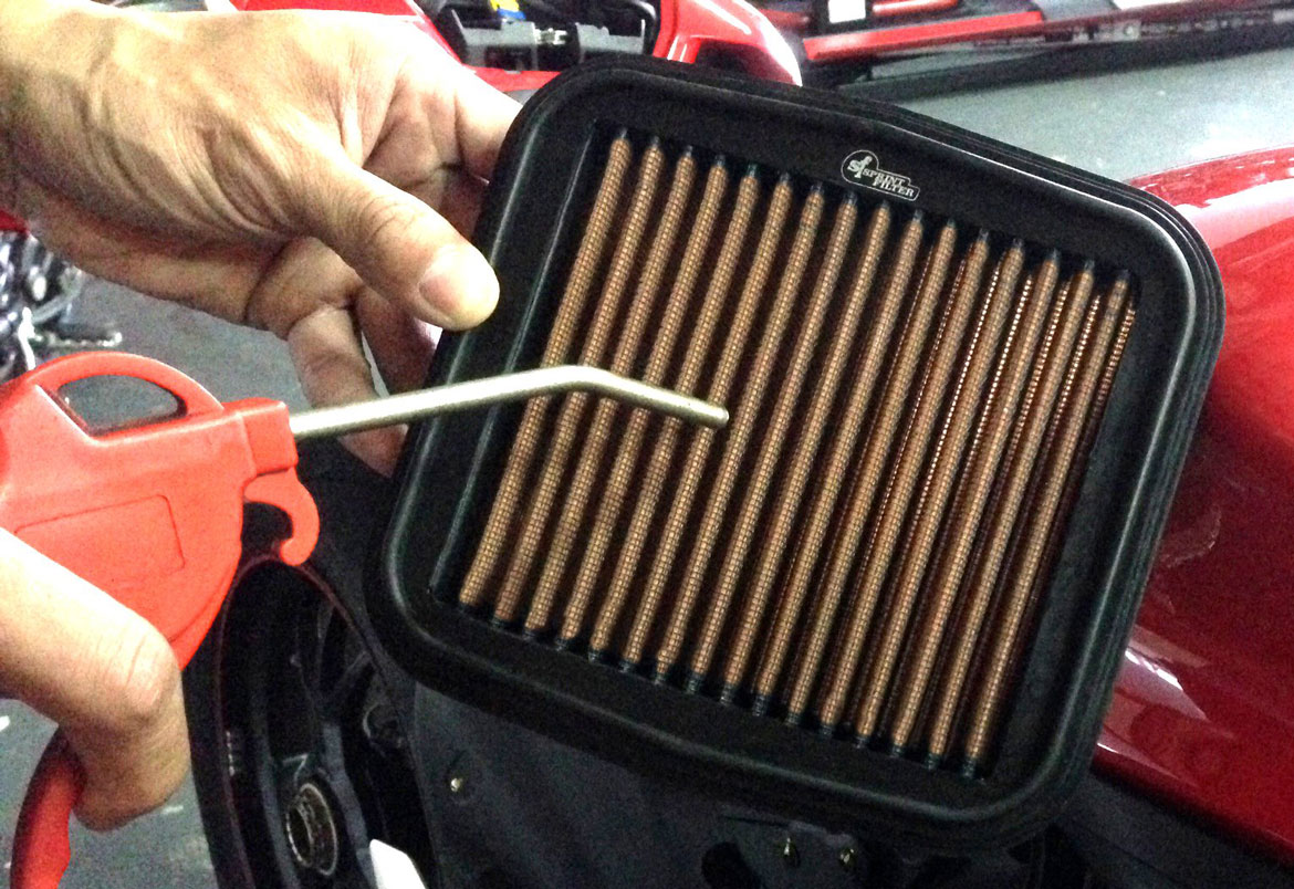 mobil bekas, throttle body, throttle body mobil, Cara Bersihkan Throttle Body, kapan bersihkan throttle body, Ternyata Bersihkan Throttle Body Mobil Bekas Tiap Kilometer Segini