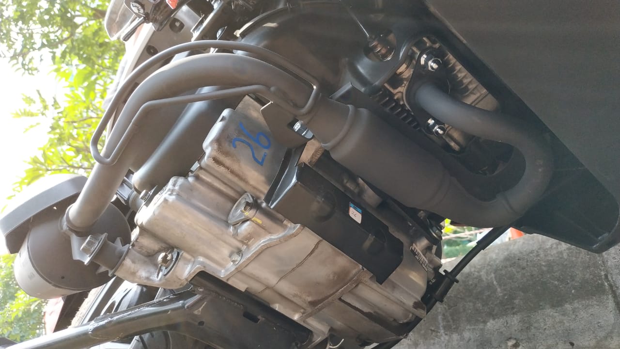 upgrade, knalpot, honda genio, genio, Trik Simpel Mekanik Ini Bikin Tarikan Mesin Honda Genio Tambah Enteng