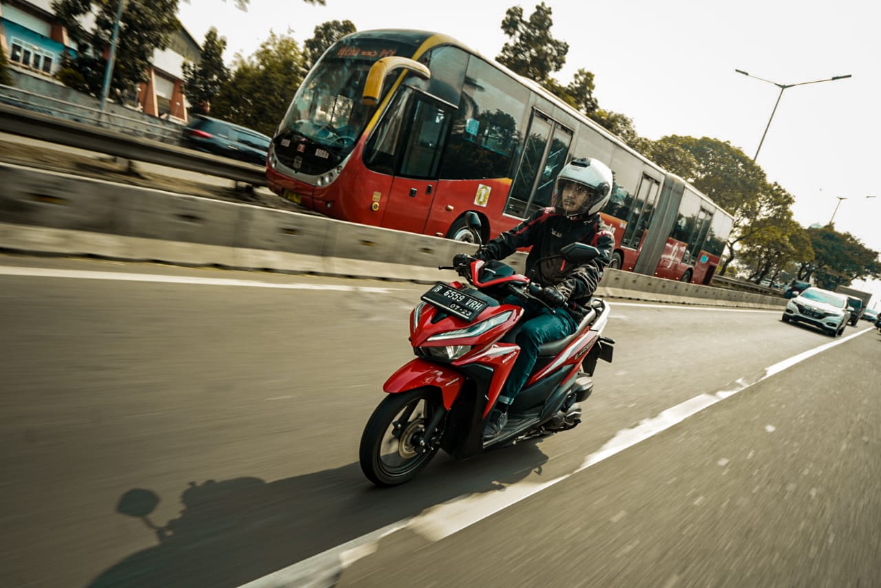 cuaca ekstrem, musim kemarau, safety riding, honda jateng, astra motor jawa tengah, Selain Debu dan Silau Matahari, Ahli Safety Ingatkan Cuaca Ekstrem Bisa Ancam Nyawa Lewat Hal Ini