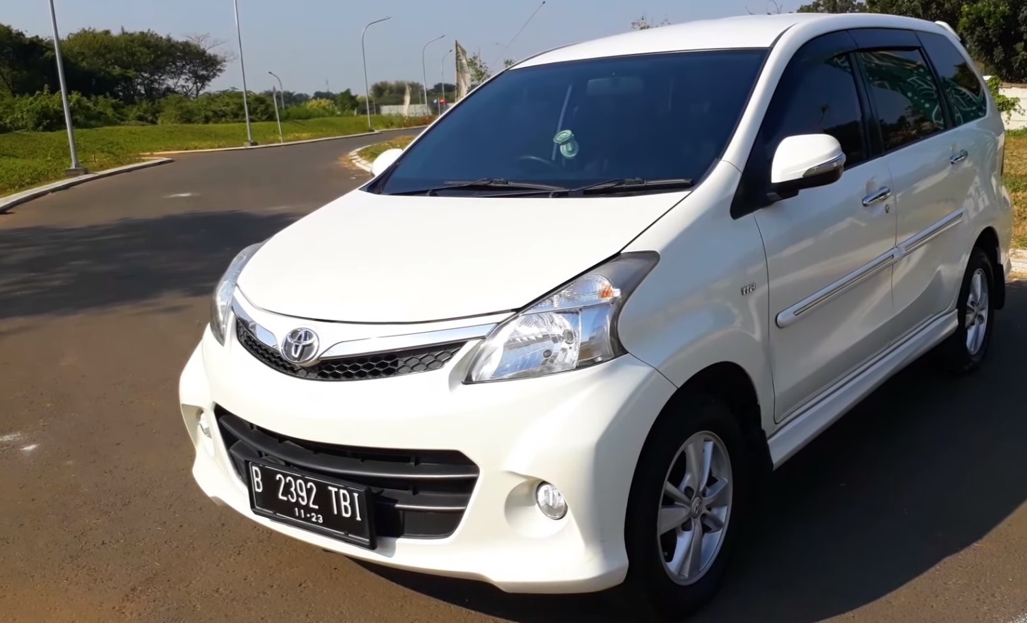 mobil bekas, veloz, toyota avanza veloz, avanza veloz, mobil bekas murah, Menggiurkan, Harga Mobil Bekas Toyota Veloz 2014 Cuma Tinggal Segini