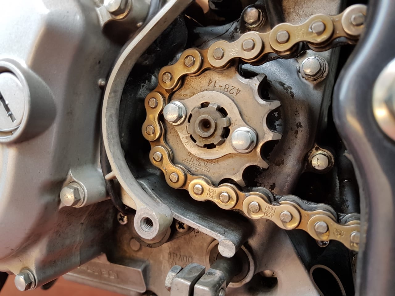 gir depan, gir motor, Bakul Gear, Mitos atau Fakta? Ubah Ukuran Gir Depan Top Speed Motor Bisa Nambah