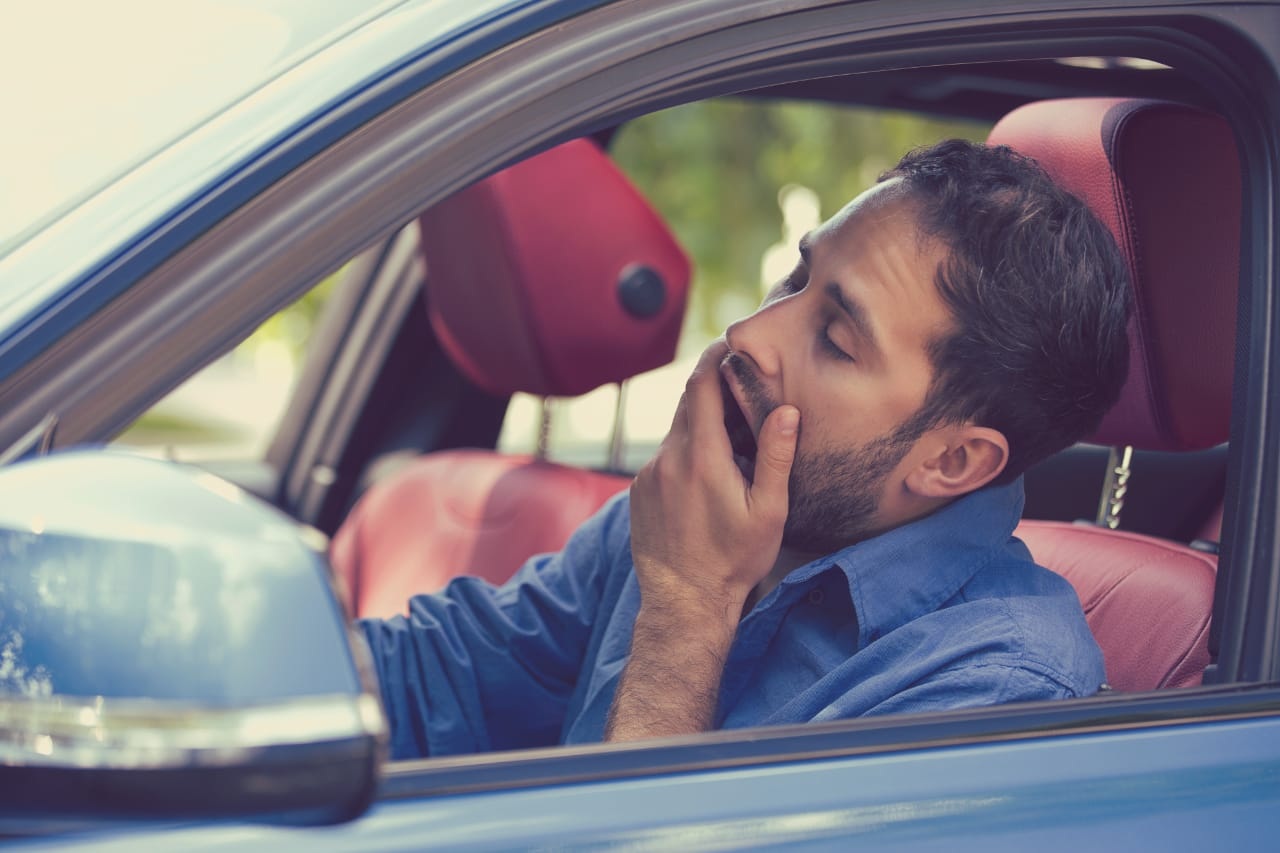mengemudi mobil, microsleep, nataru, perjalanan jauh naik mobil, mudik Nataru, Persiapan Sebelum Berangkat, Ini Cara Cegah Microsleep Saat Mudik Nataru