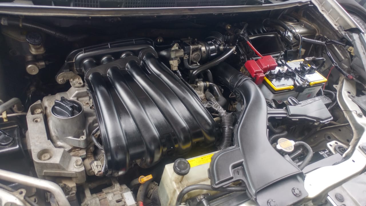 mobil bekas, nissan livina, ruang mesin, Ruang Mesin Grand Livina, penyebab ruang mesin nissan livina berisik, Ruang Mesin Grand Livina berisik, mesin nissan livina, Begini Cara Mengatasi Suara Aneh di Ruang Mesin Mobil Bekas Nissan Livina