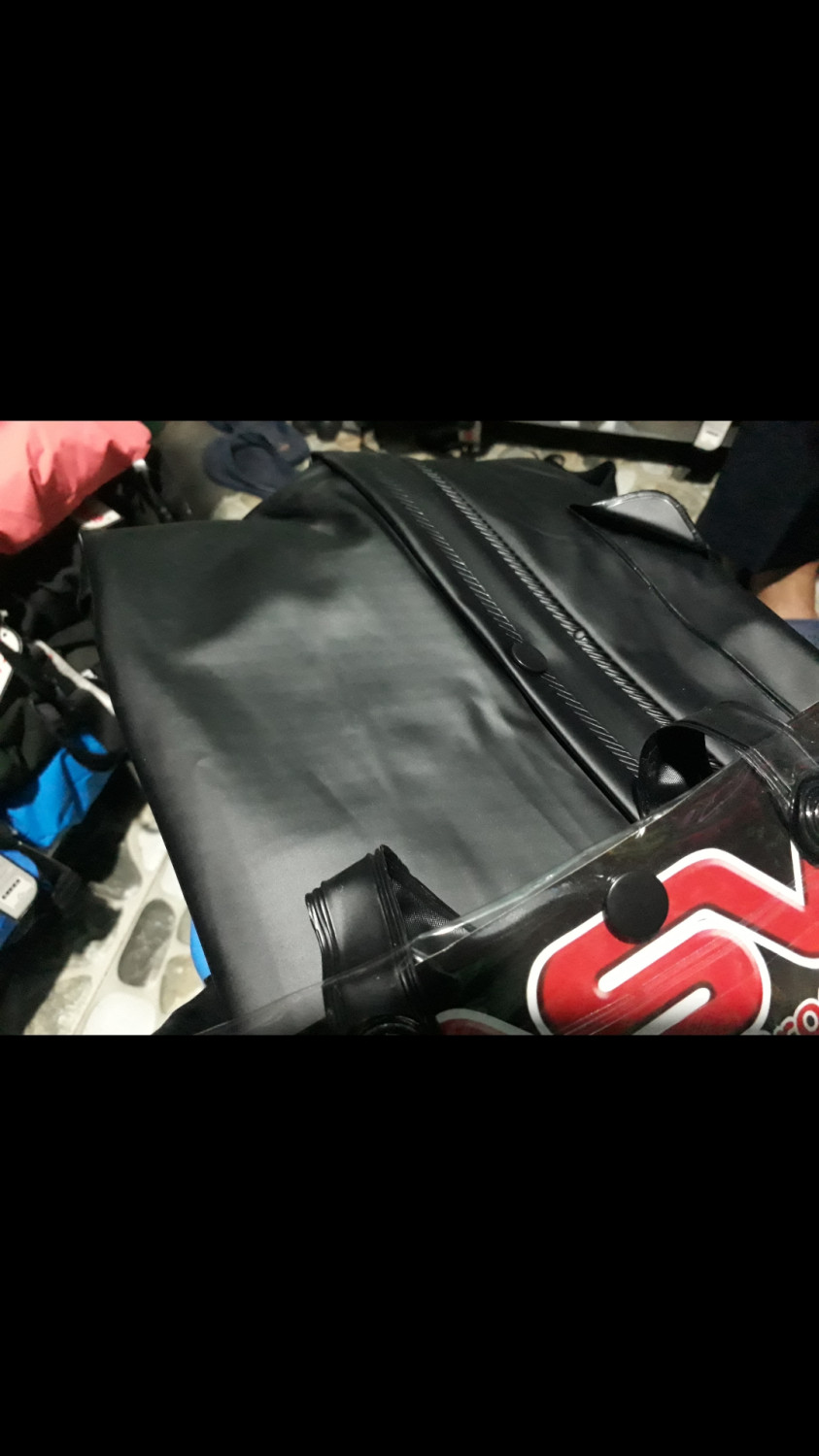 jas hujan, motor bekas, cara pilih jas hujan, pilih jas hujan, cara pilih jas hujan yang bagus, Musim Hujan, Inilah Empat Cara Memilih Jas Hujan Yang Bagus Buat Naik Motor Bekas