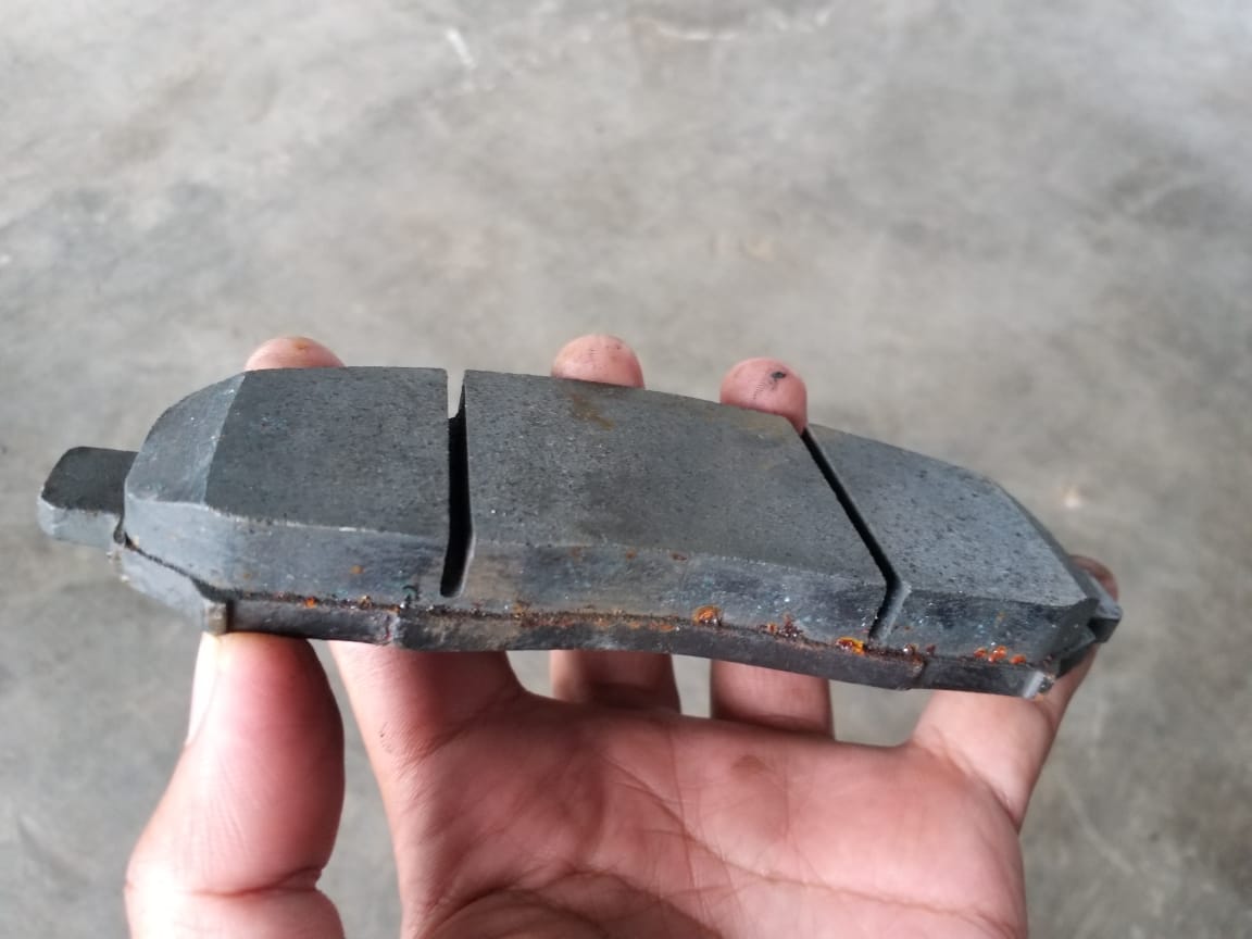 mudik lebaran, mobil bekas, kampas rem, rem mobil, kampas rem mobil, Ternyata Ini Pentingnya bersihkan Kampas Rem Mobil Bekas Sebelum Mudik Lebaran