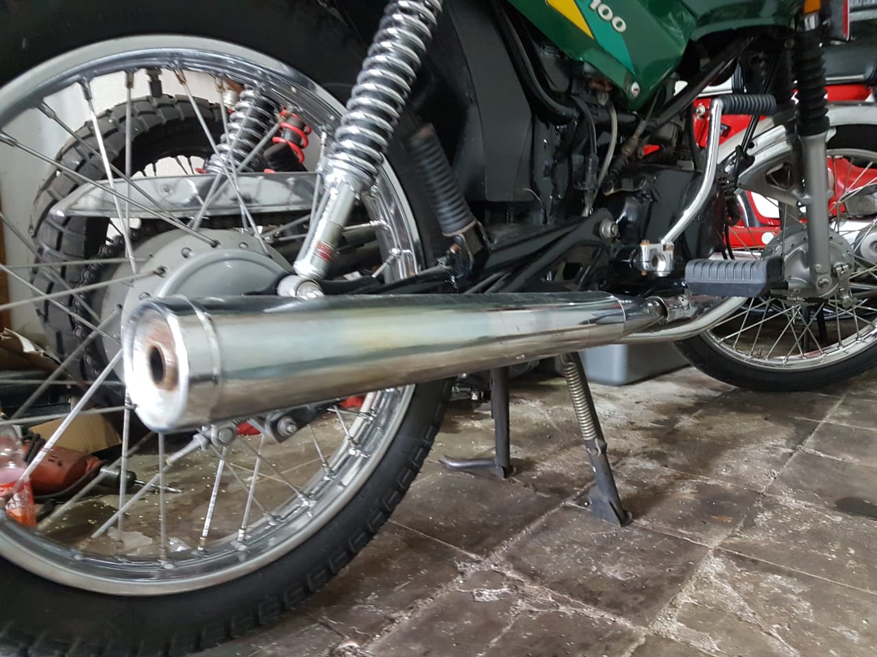 knalpot, motor bekas, knalpot motor, efek samping knalpot bocor, efek samping knalpot motor bocor, Gak Hanya Kurang Bertenaga, Ini Efek Samping Knalpot Motor Bekas Bocor