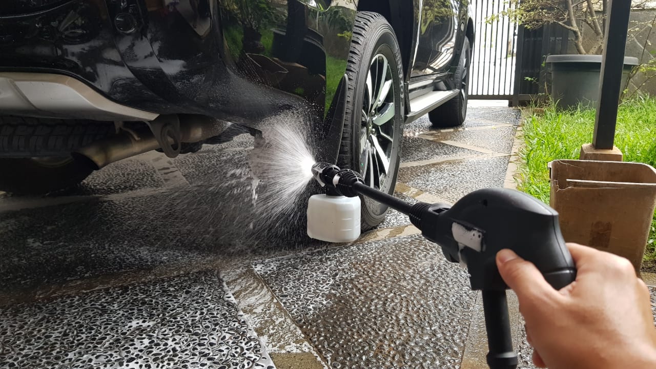 karat, karet, kotor, kerusakan, kolong mobil, Ini Efeknya Membiarkan Kolong Mobil Kotor Tidak Pernah Dicuci